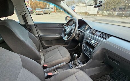 Skoda Rapid I, 2015 год, 890 000 рублей, 7 фотография