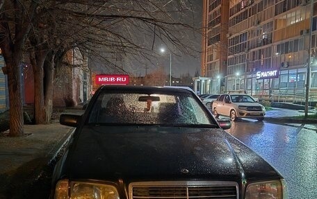 Mercedes-Benz C-Класс, 1999 год, 215 000 рублей, 4 фотография