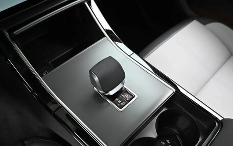 Land Rover Range Rover Velar I, 2024 год, 6 800 000 рублей, 9 фотография