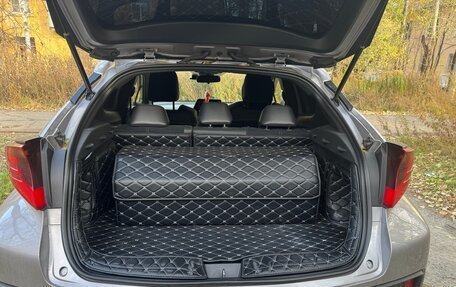 Toyota C-HR I рестайлинг, 2019 год, 2 300 000 рублей, 4 фотография