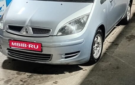 Mitsubishi Colt VI рестайлинг, 2003 год, 320 000 рублей, 2 фотография