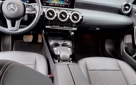 Mercedes-Benz CLA, 2020 год, 3 550 000 рублей, 5 фотография