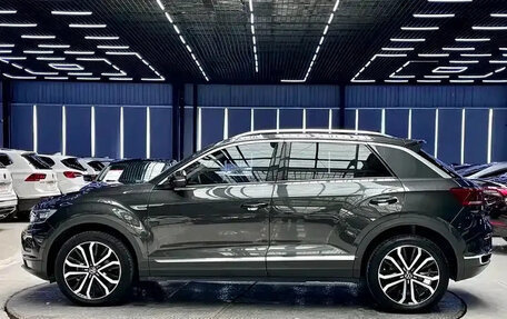 Volkswagen T-Roc I, 2021 год, 1 487 000 рублей, 5 фотография