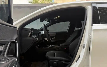 Mercedes-Benz A-Класс, 2024 год, 2 850 586 рублей, 7 фотография