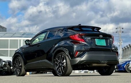 Toyota C-HR I рестайлинг, 2021 год, 1 736 000 рублей, 3 фотография