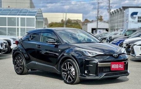 Toyota C-HR I рестайлинг, 2021 год, 1 736 000 рублей, 8 фотография