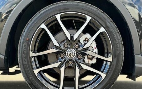 Toyota C-HR I рестайлинг, 2021 год, 1 736 000 рублей, 28 фотография