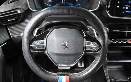 Peugeot 2008 II, 2021 год, 1 579 000 рублей, 13 фотография