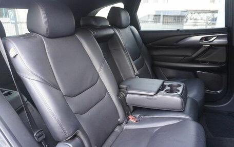 Mazda CX-9 II, 2018 год, 2 890 000 рублей, 11 фотография