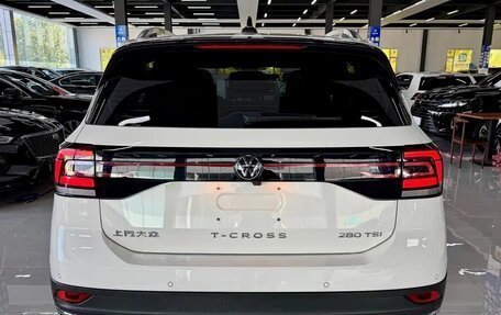 Volkswagen T-Cross I, 2021 год, 1 770 007 рублей, 5 фотография