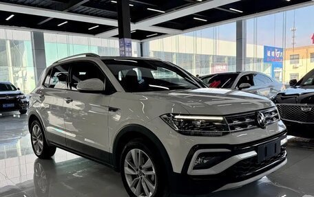 Volkswagen T-Cross I, 2021 год, 1 770 007 рублей, 3 фотография