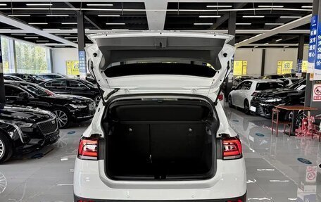 Volkswagen T-Cross I, 2021 год, 1 770 007 рублей, 12 фотография