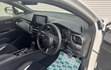 Toyota C-HR I рестайлинг, 2023 год, 2 470 586 рублей, 29 фотография