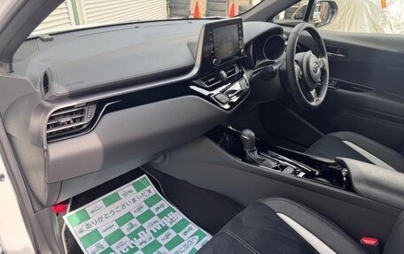 Toyota C-HR I рестайлинг, 2023 год, 2 470 586 рублей, 30 фотография