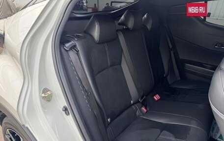 Toyota C-HR I рестайлинг, 2023 год, 2 470 586 рублей, 33 фотография