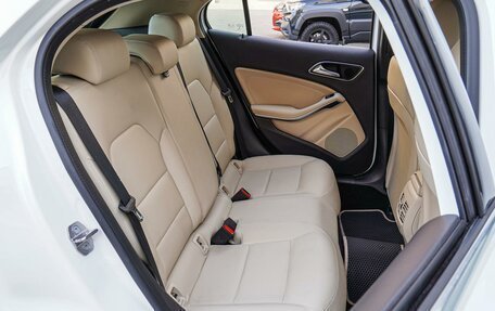 Mercedes-Benz GLA, 2018 год, 2 750 000 рублей, 7 фотография