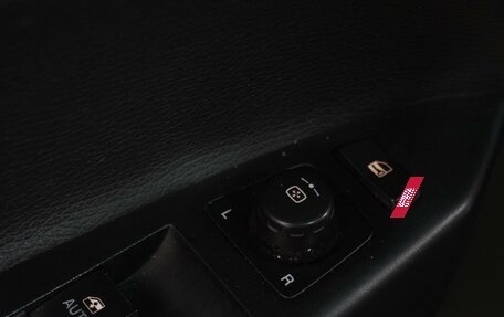 Opel Antara I, 2014 год, 1 060 000 рублей, 12 фотография