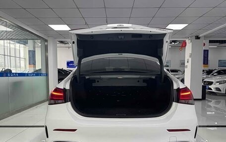 Mercedes-Benz A-Класс, 2021 год, 2 150 000 рублей, 7 фотография