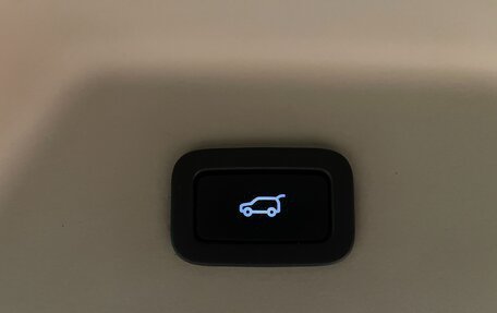 Land Rover Range Rover IV рестайлинг, 2017 год, 6 500 000 рублей, 29 фотография