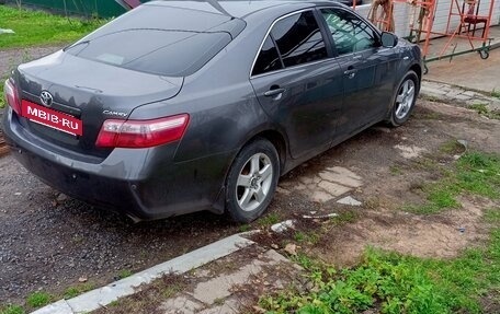 Toyota Camry, 2006 год, 950 000 рублей, 2 фотография