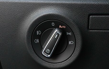 Skoda Rapid II, 2022 год, 1 899 000 рублей, 19 фотография