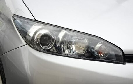 Toyota Wish II, 2012 год, 1 132 000 рублей, 32 фотография