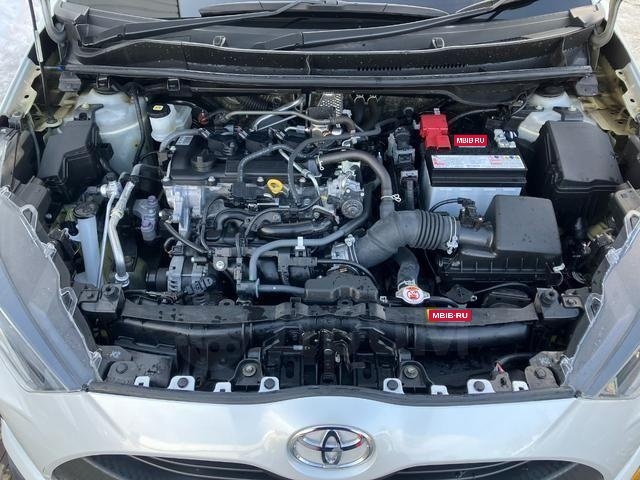 Toyota Yaris III рестайлинг 2, 2021 год, 915 000 рублей, 4 фотография