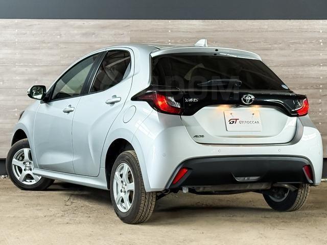 Toyota Yaris III рестайлинг 2, 2021 год, 914 865 рублей, 3 фотография