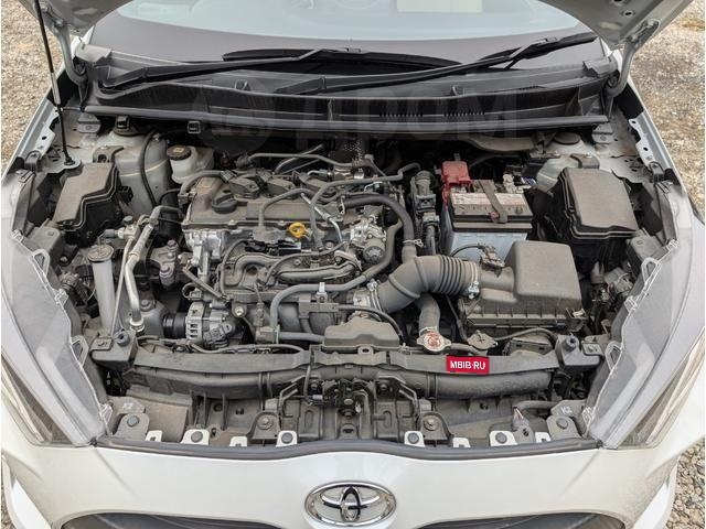 Toyota Yaris III рестайлинг 2, 2022 год, 875 900 рублей, 16 фотография