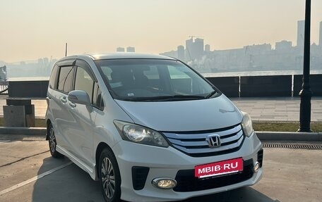 Honda Freed I, 2012 год, 1 010 000 рублей, 2 фотография