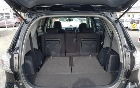 Toyota Wish II, 2017 год, 1 150 000 рублей, 18 фотография