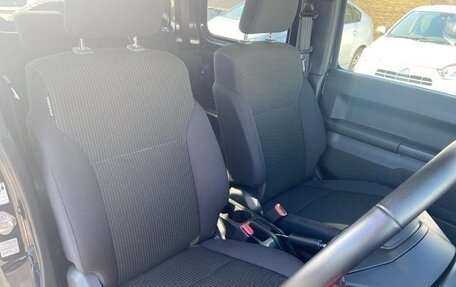 Suzuki Jimny, 2022 год, 1 280 000 рублей, 9 фотография