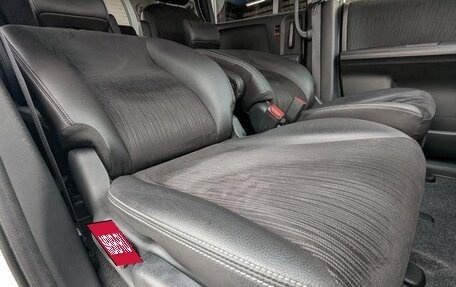 Honda Freed I, 2016 год, 900 000 рублей, 10 фотография