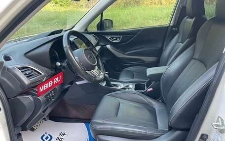 Subaru Forester, 2022 год, 2 850 000 рублей, 9 фотография