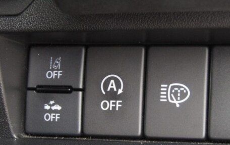 Suzuki Jimny, 2022 год, 1 390 000 рублей, 23 фотография