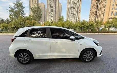 Honda Fit, 2022 год, 1 180 000 рублей, 8 фотография