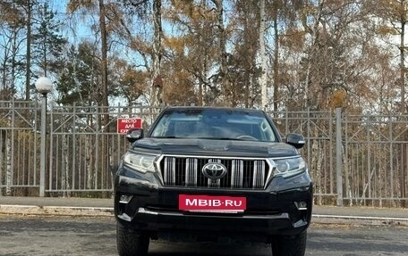 Toyota Land Cruiser Prado 150 рестайлинг 2, 2018 год, 6 400 000 рублей, 7 фотография
