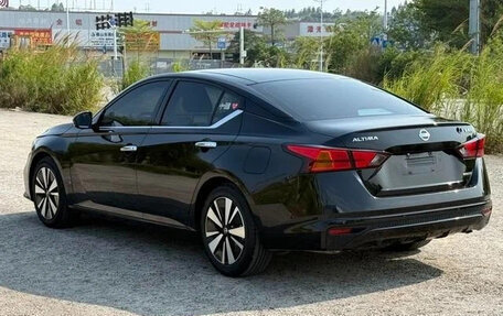 Nissan Altima VI (L34), 2022 год, 1 800 000 рублей, 4 фотография