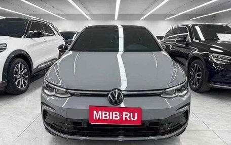 Volkswagen Golf VIII, 2022 год, 1 732 000 рублей, 2 фотография