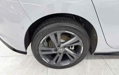 Volkswagen Golf VIII, 2022 год, 1 732 000 рублей, 20 фотография