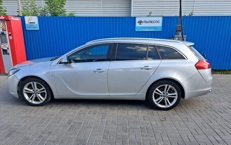 Opel Insignia II рестайлинг, 2010 год, 850 000 рублей, 2 фотография