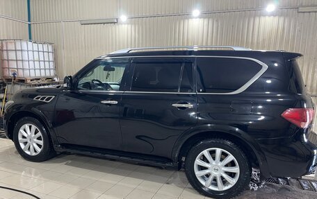 Infiniti QX56, 2013 год, 3 000 000 рублей, 3 фотография