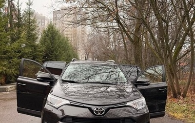 Toyota RAV4, 2016 год, 2 600 000 рублей, 1 фотография