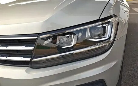 Volkswagen Tiguan II, 2021 год, 2 147 000 рублей, 2 фотография