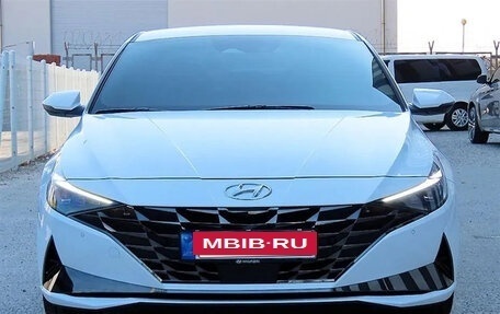Hyundai Avante, 2022 год, 1 590 000 рублей, 2 фотография