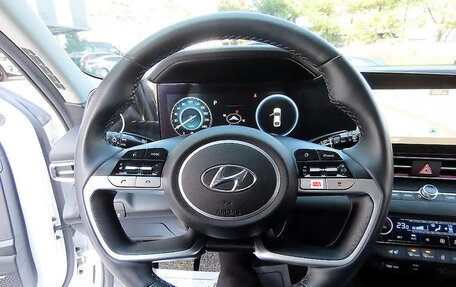 Hyundai Avante, 2022 год, 1 590 000 рублей, 7 фотография