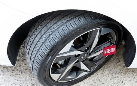 Hyundai Avante, 2022 год, 1 590 000 рублей, 18 фотография