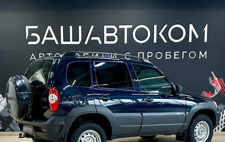 Chevrolet Niva I рестайлинг, 2016 год, 690 000 рублей, 6 фотография