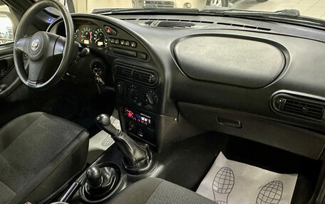 Chevrolet Niva I рестайлинг, 2016 год, 690 000 рублей, 8 фотография