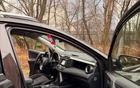 Toyota RAV4, 2016 год, 2 600 000 рублей, 8 фотография